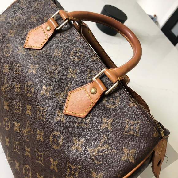 *SOLD* AUTHENTIC LOUIS VUITTON SPEEDY 30 - Picture 2 of 8